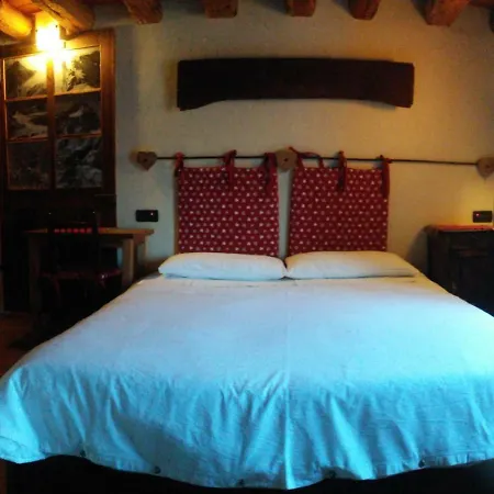 Gran Paradiso Bed and breakfast Jovencan
